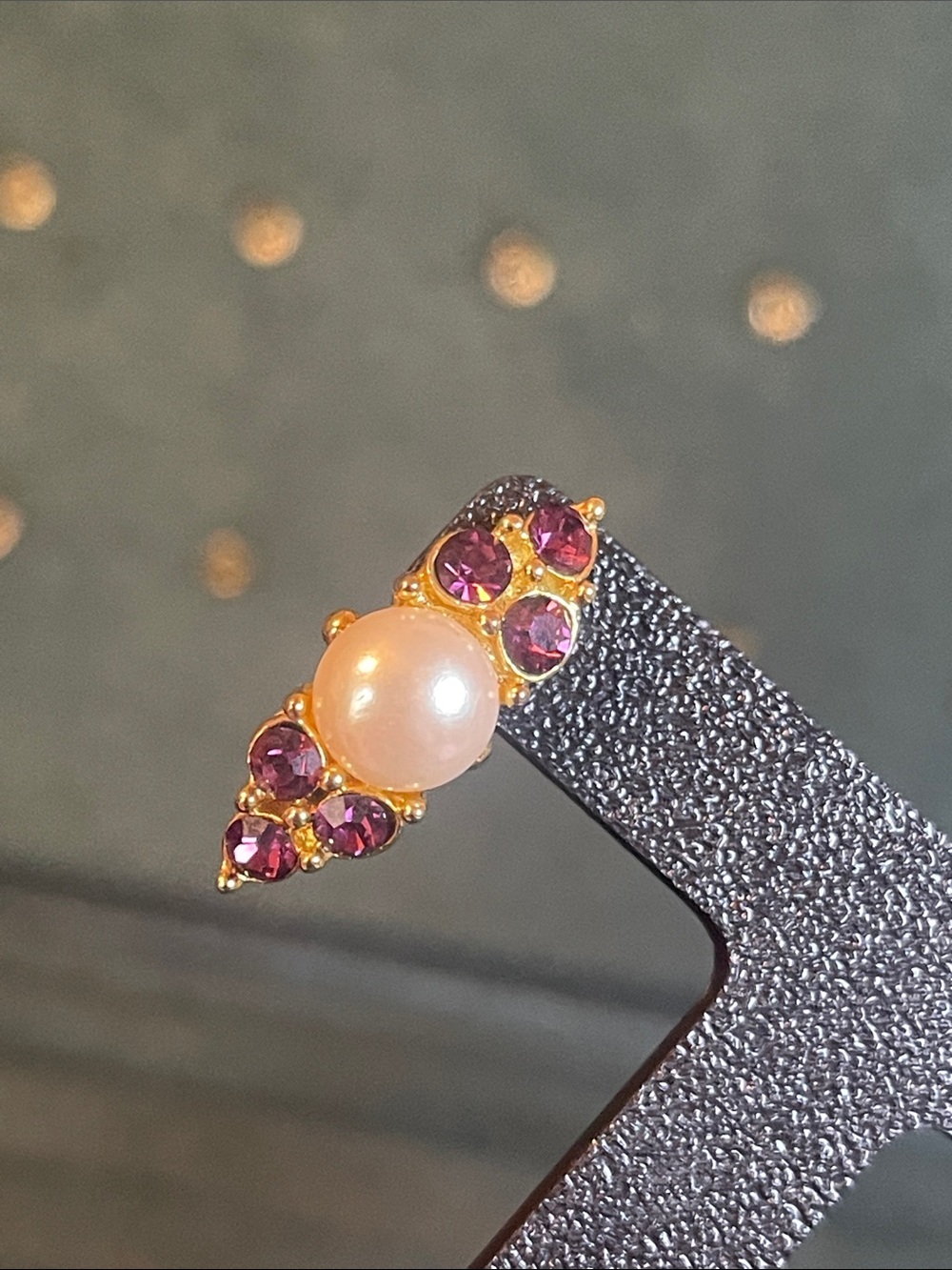 Vintage Givenchy Faux Pearl & Purple Rhinestone Clip On Earrings - Picture 9 of 10